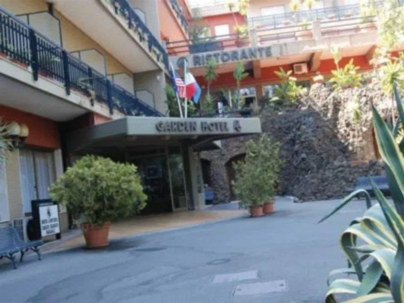 Garden Hotel San Giovanni La Punta Guest house